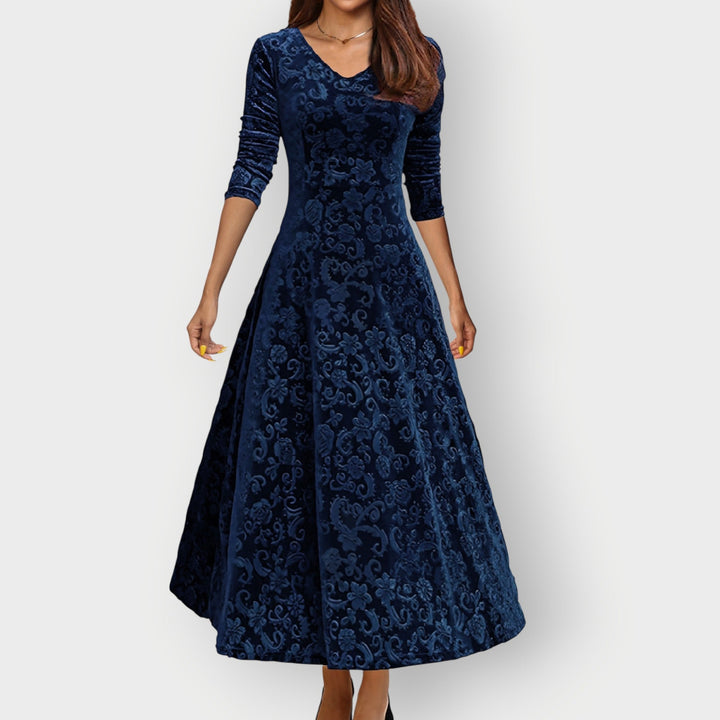 Olevia | Vintage-Inspired Jacquard Velvet Midi Dress