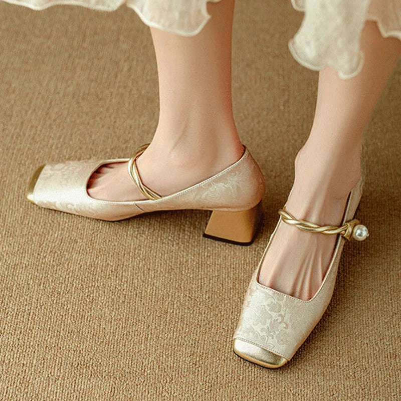 Hilly - Square Toe Heels