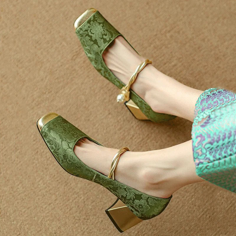 Hilly - Square Toe Heels